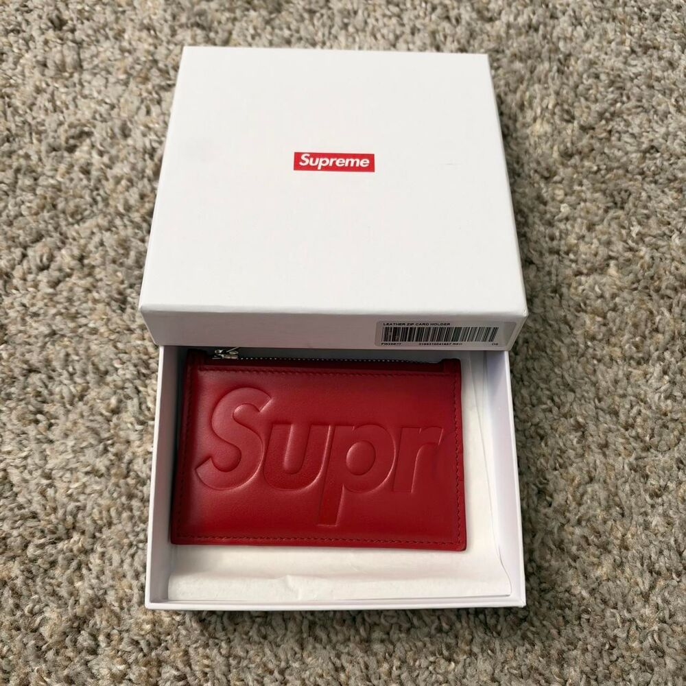 Brand New Supreme FW25 Leather Zip Card Holder Red